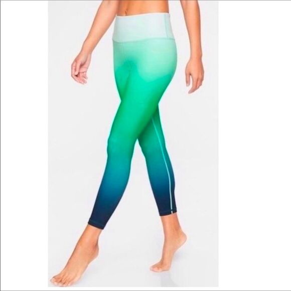 Athleta Elation Ombré 7/8 Leggings Green Blue M - Picture 1 of 5